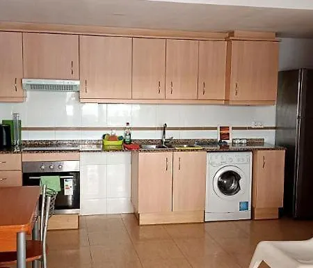Habitacion En Piso Compartido Cerca De Playa