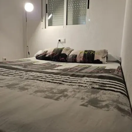 Habitacion En Piso Compartido Cerca De Playa Homestay Xilxes (Castellon)
